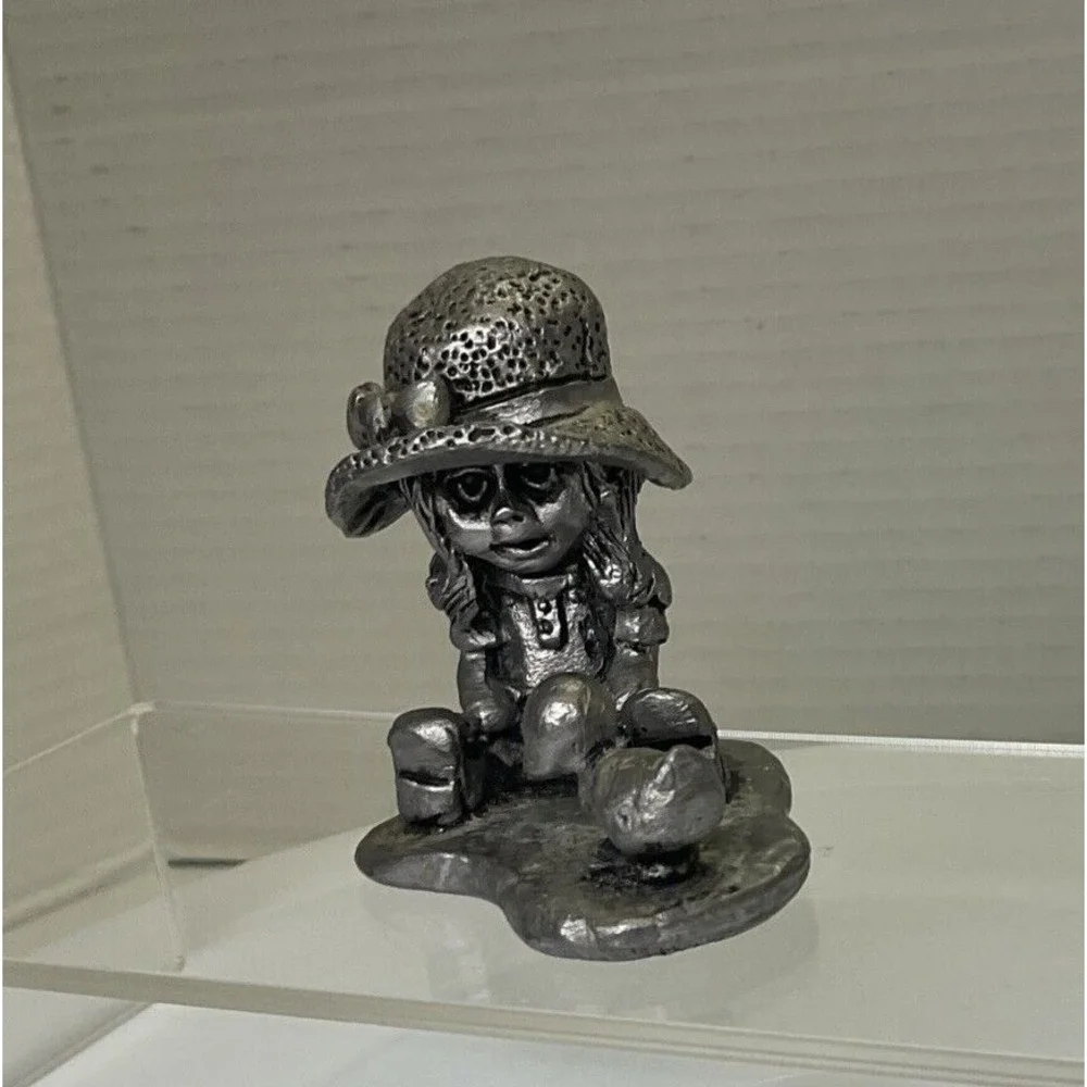 1975 Michael‎ Ricker Pewter Signed Figurine of Girl with Big Hat and Little Duck